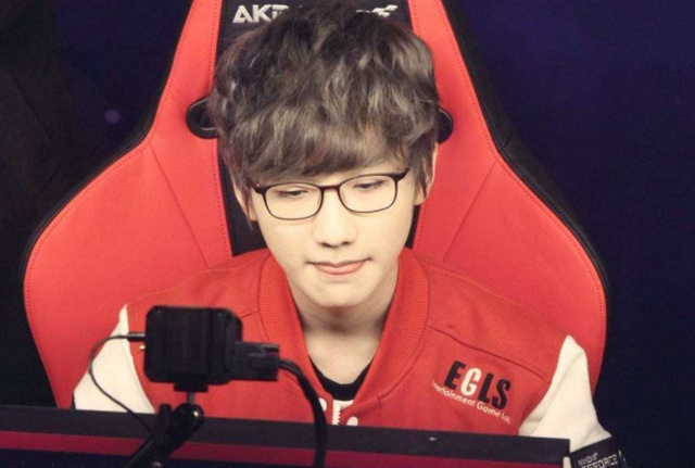 映出主教练 映出主教练